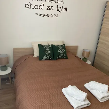 Nedaleko Centra Mesta *