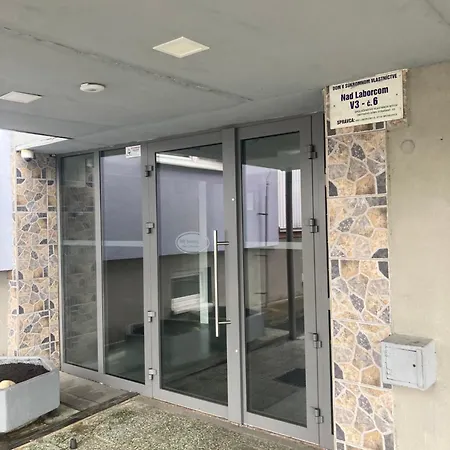 Nedaleko Centra Mesta Apartament *