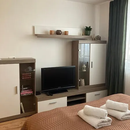 Apartament Nedaleko Centra Mesta *
