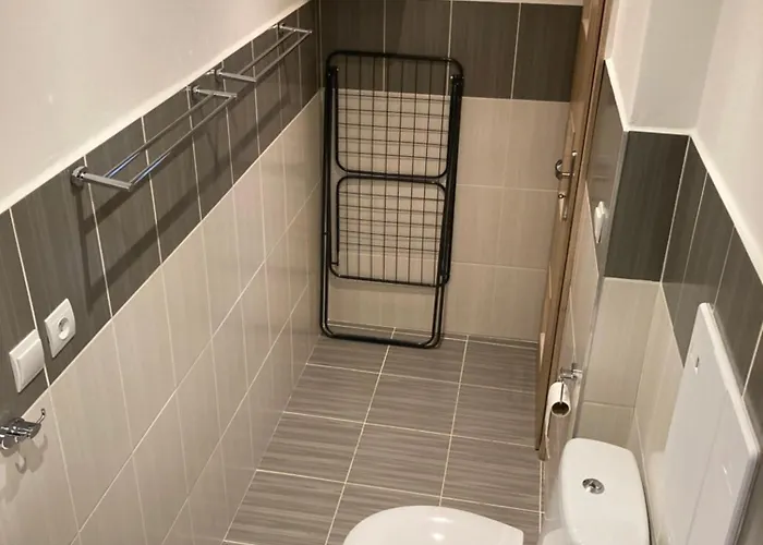 アパート Nedaleko Centra Mesta ミハロフツェ